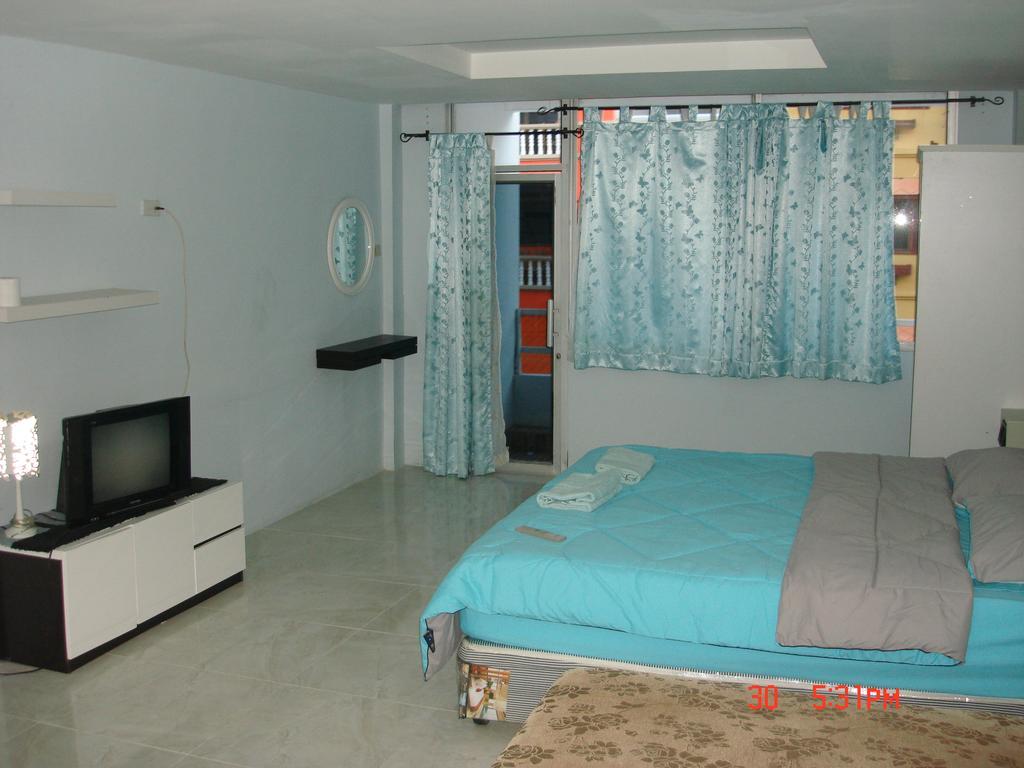 Kc'S Hideaway Hotel Jomtien Beach Exterior photo