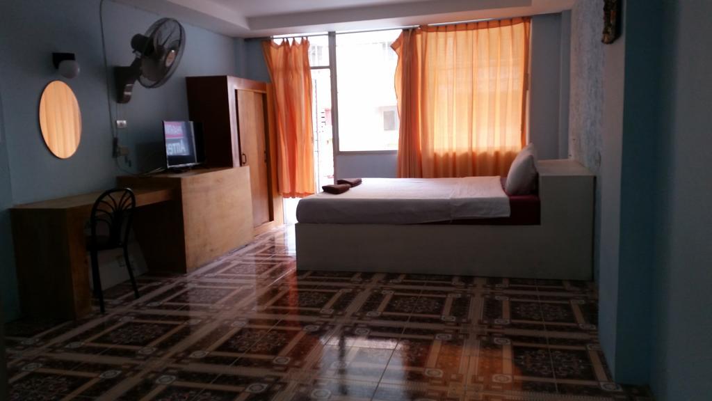Kc'S Hideaway Hotel Jomtien Beach Exterior photo